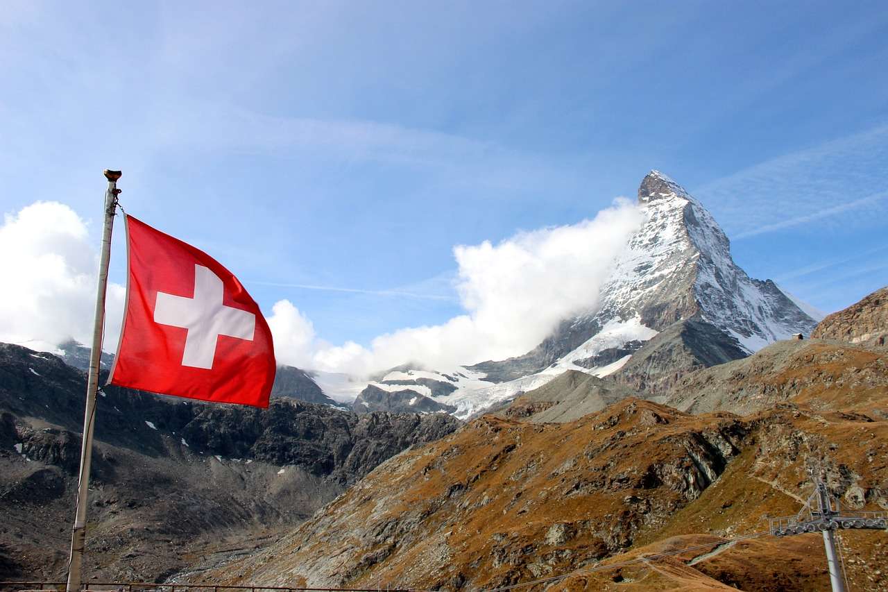 Swiss Banking Association Advocates for a Shared Deposit Coin on a Public Blockchain for Stablecoins